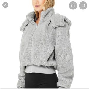 Alo Foxy Sherpa Jacket - Dove Gray XS